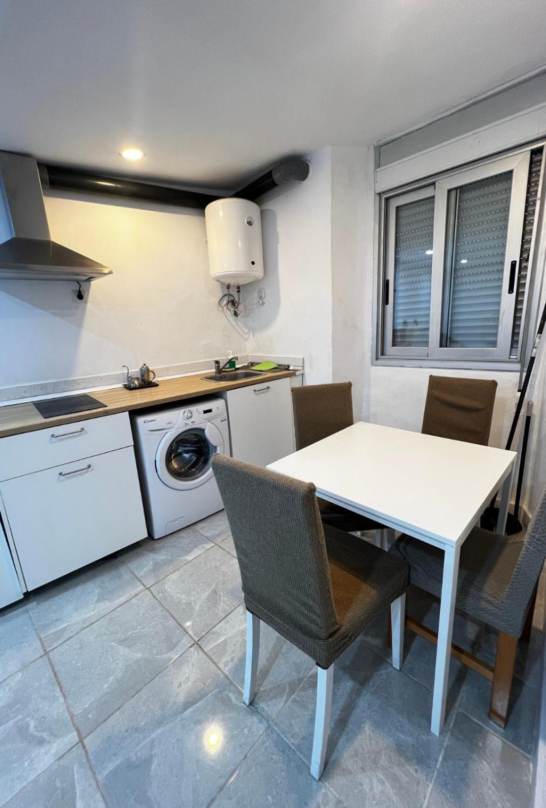 Apartamento Centrico Economico En Berga P1 Apartamento Exterior foto
